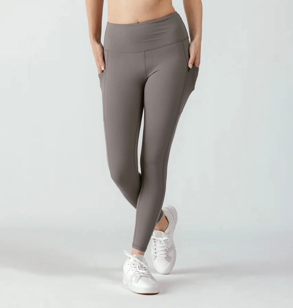 CONFIDENT Women's High-Rise Leggings - Charcoal